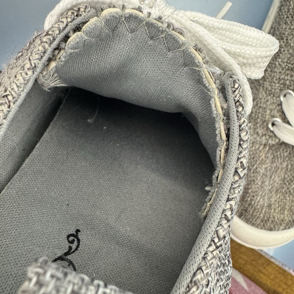 Sole Mate Women’s Shoes Size 7 Fabric Upper Canvas Casual Comfort Slip On EUC - Picture 11 of 12